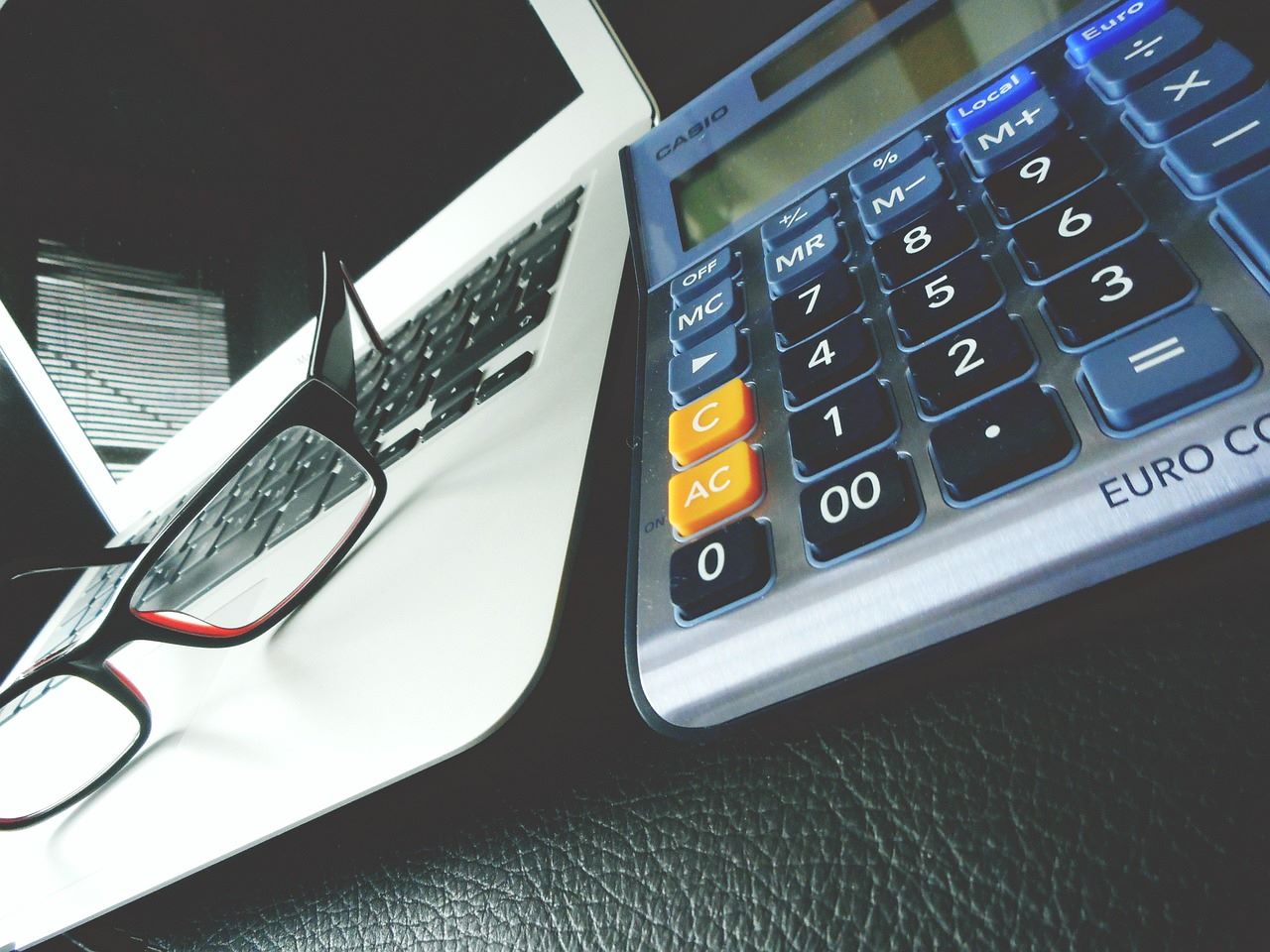 387459669_1333815053933113_963867290369202501_n