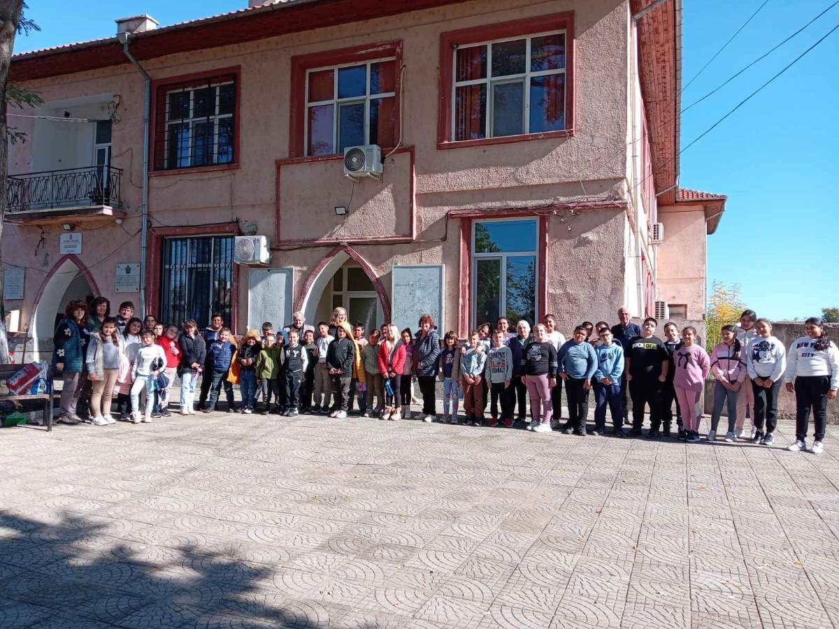 Sreshta v selo Malevo