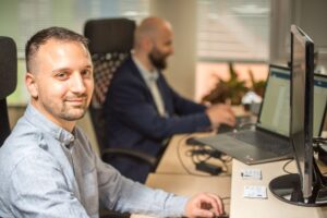 Компаниите преосмислят VMware стратегиите си на фона на растящите разходи за виртуализация